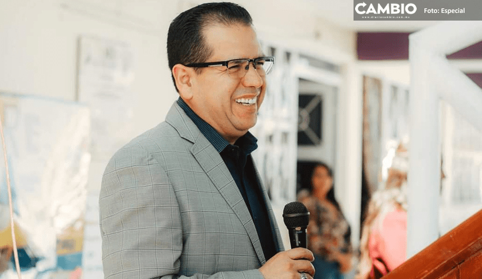 &quot;A través de la familia podemos cambiar a Texmelucan&quot;: Abraham Salazar