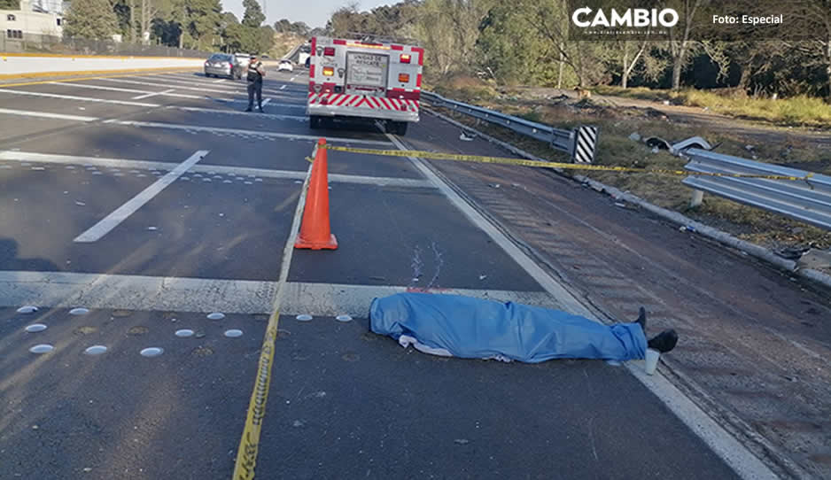 Muere chofer de tráiler al salir proyectado en un choque en la México-Puebla