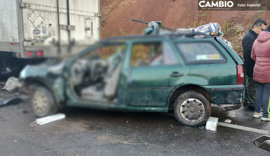 Mortal choque le quita la vida a dos hermanos en Zacatlán (FUERTE FOTO)
