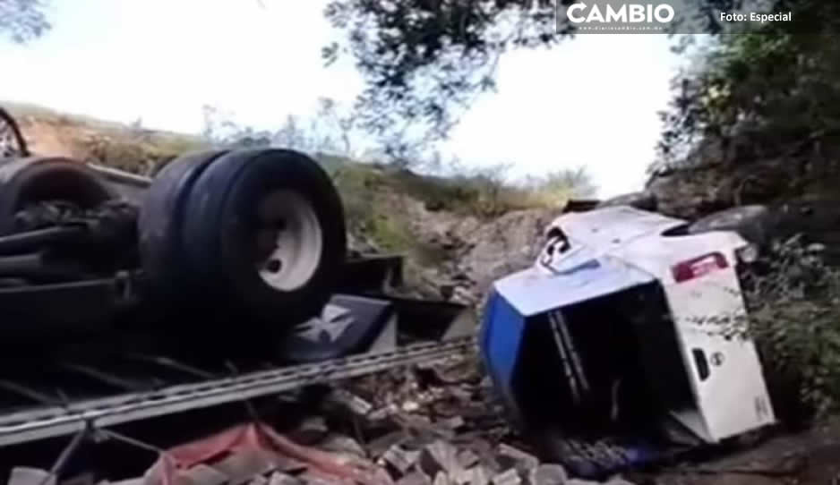 Tremenda carambola se registra en la carretera federal hacia Tecomatlán