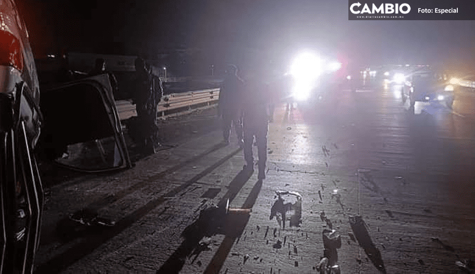 Aparatoso choque entre patrulla y auto deja a tres lesionados en la Atlixcáyotl