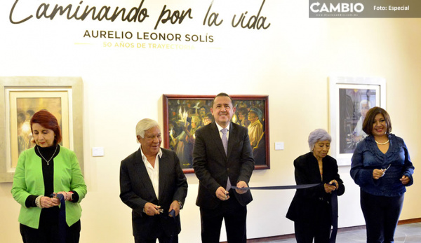 Inaugura BUAP exposición “Caminando por la vida” de Aurelio Leonor Solís en el Carolino