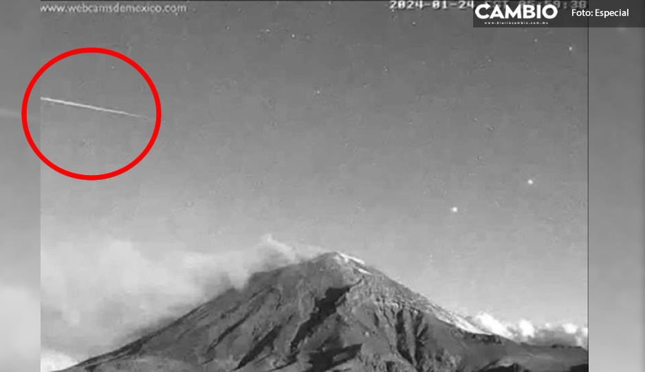¡Pide un deseo! Captan estrella fugaz sobre el Popocatépetl (VIDEO)
