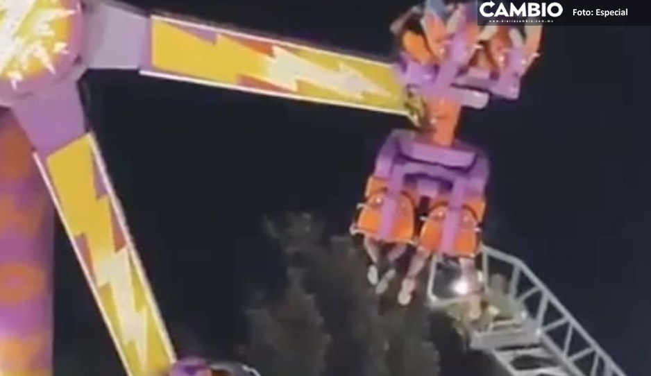 ¡Terror en las alturas! Decenas de personas se quedan atoradas en juego mecánico en Edomex (VIDEO)