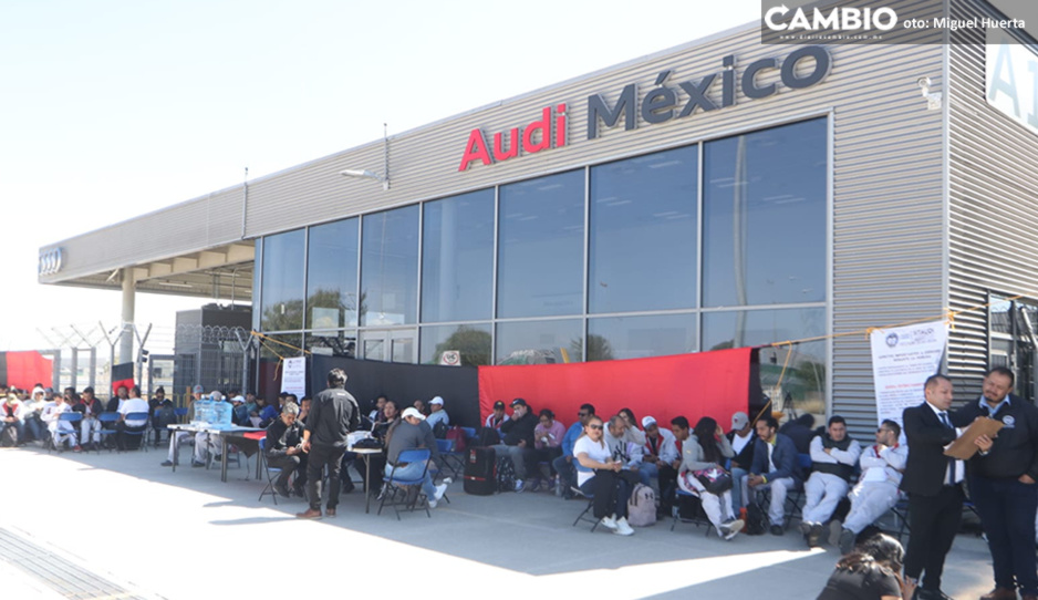 Denuncian trabajadores de Audi despidos tras 24 días de huelga