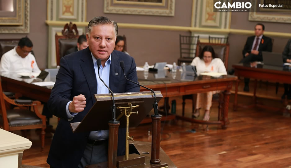 Presenta Fer Morales “Iniciativa de Educación Ambiental para salvar el Agua de Puebla”