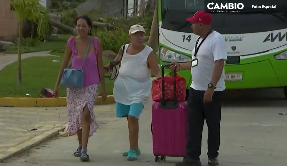 ¡No tienen agua ni comida! Acapulqueños emigran a distintos puntos de México tras paso de Otis (VIDEO)