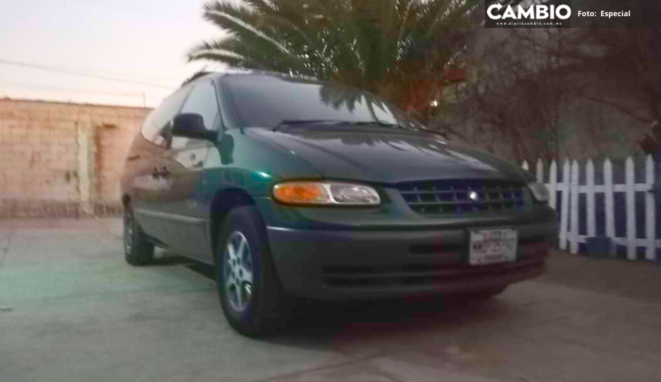 Roban camioneta en tianguis La Asunción