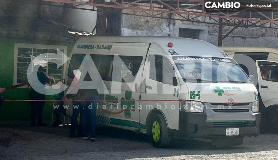 Infartazo mata a abuelita en transporte público de Tlatlauquitepec