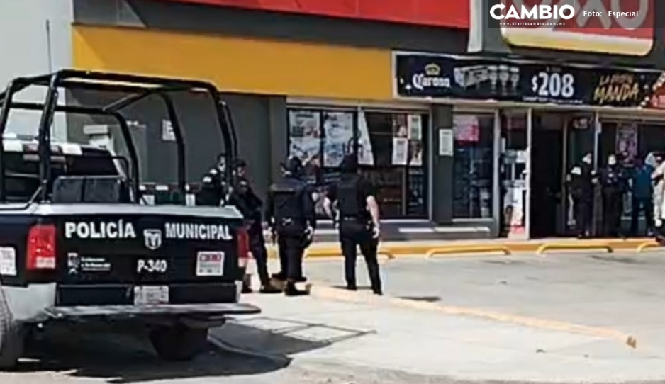 Balean a trabajador de Oxxo durante robo en Tehuacán