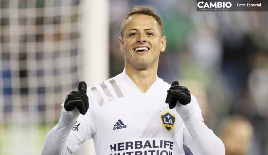¿¡Regreso soñado!?  Chicharito le revela al Escorpión Dorado si vuelve a Chivas (VIDEO)