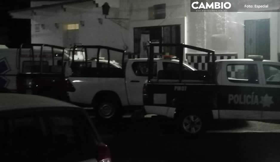 FUERTE FOTO: Le sacan las tripas a asaltante en intento de linchamiento en Texmelucan