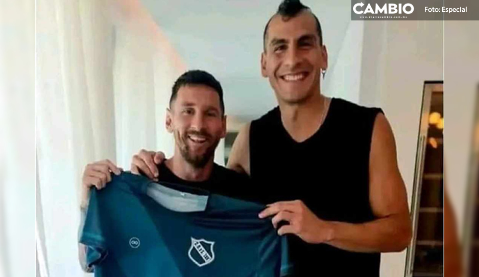 ¡Regalo para el GOAT! Nahuel Guzmán le da su jersey de la infancia a Messi