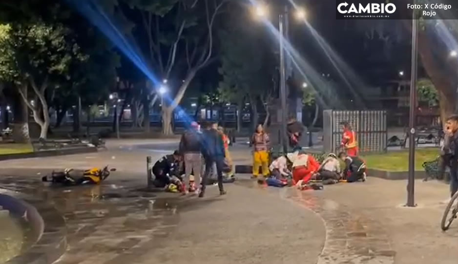 &iexcl;Se les acab&oacute; el camino! Motociclistas borrachos chocan vs fuente en el Paseo Bravo (VIDEO)