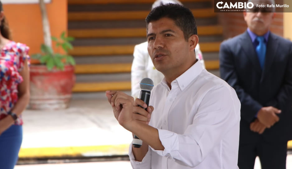 Avala Lalo Rivera método para elegir candidato presidencial de Va por México