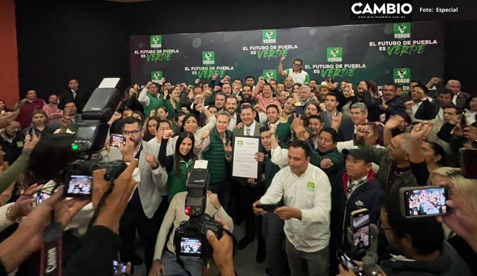 Recibe Armenta constancia del PVEM como Coordinador Estatal de Defensa de la 4T en Puebla
