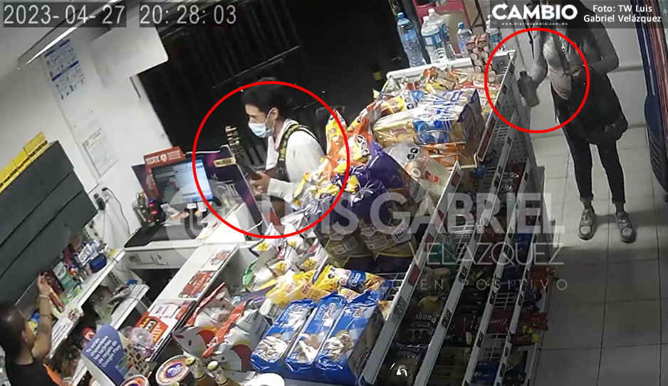 VIDEO: ¡Músico ratero! Así robó en una tienda de la 16 de Septiembre