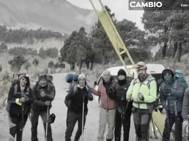 Trasladan dos cadáveres de alpinistas extraviados en el Citlaltépetl a Jalisco (VIDEO)