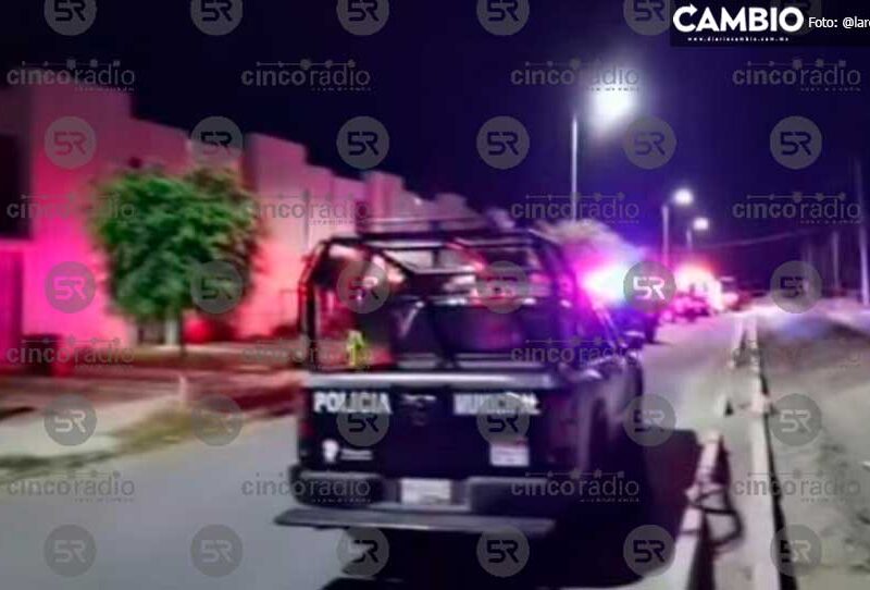 Balean a conductor de la ruta 41 en calles de Tehuacán.