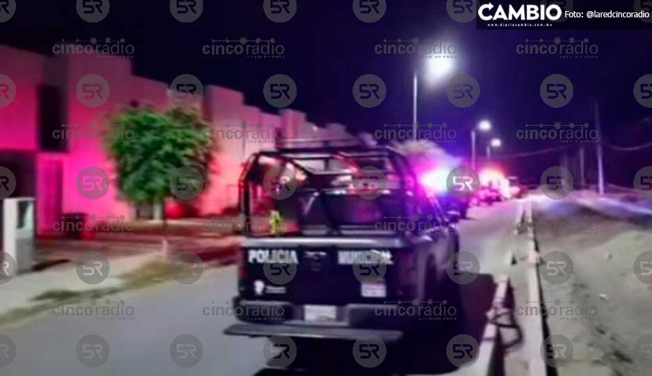 Balean a conductor de la ruta 41 en calles de Tehuacán.