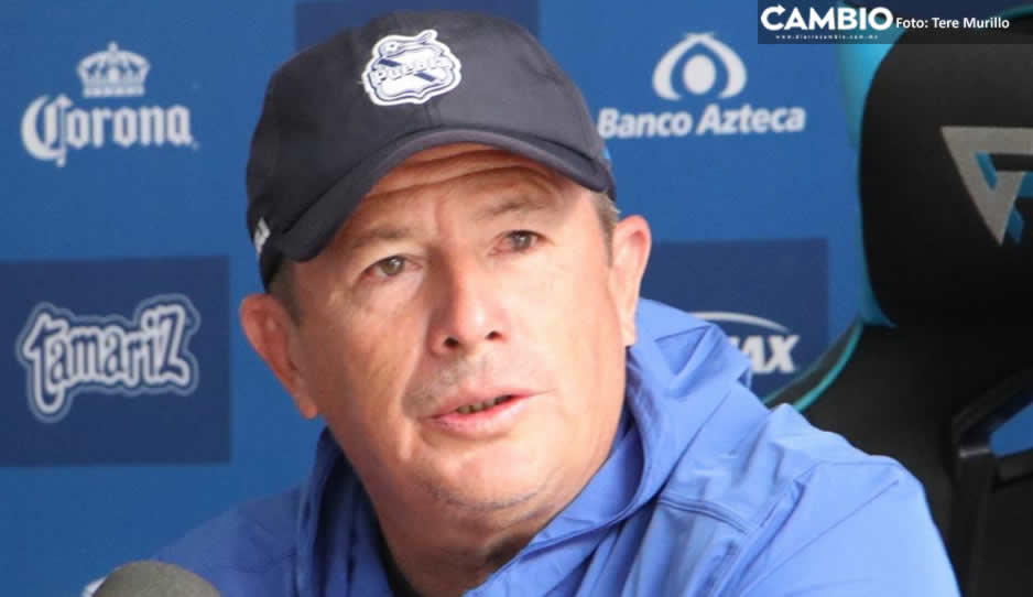 El entrenador del Club Puebla, Ricardo Carbajal, se dijo molesto por perder su sexto juego de la temporada ante Querétaro.