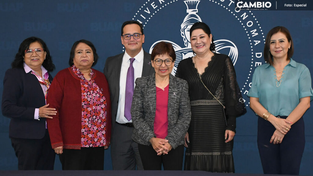 Presenta Lilia Cedillo actualización del Reglamento de la Defensoría de los Derechos Universitarios