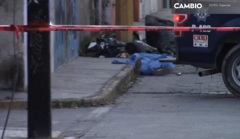 Matan a balazos a hombre en calles del Centro de San Andrés Cholula