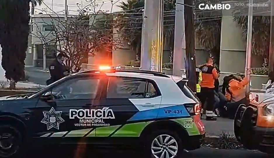 Conductor ebrio es detenido en la Diagonal Defensores tras agredir a dos mujeres