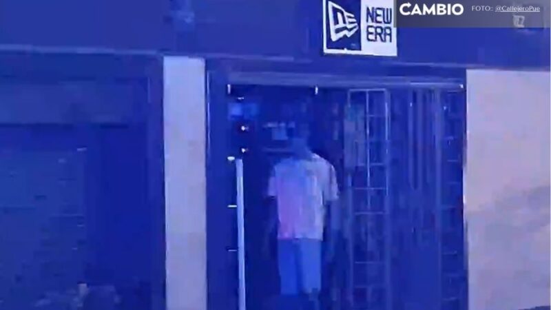 Dan cristalazo a tienda de ropa "New Era" en la Avenida Juárez