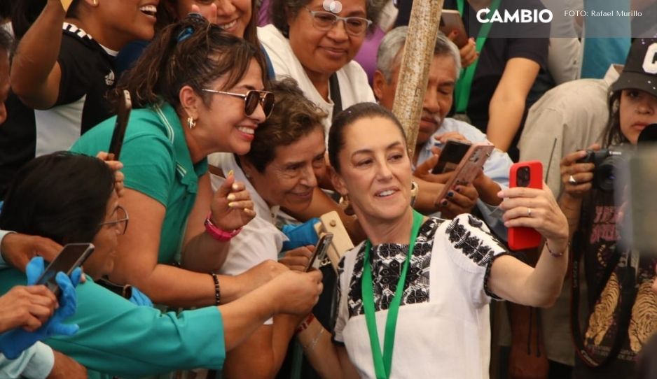 La candidata a la presidencia, Claudia Sheinbaum, presentó sus propuestas de campaña ante los pobladores de Tehuacán, donde fue acompañada por Ignacio Mier.
