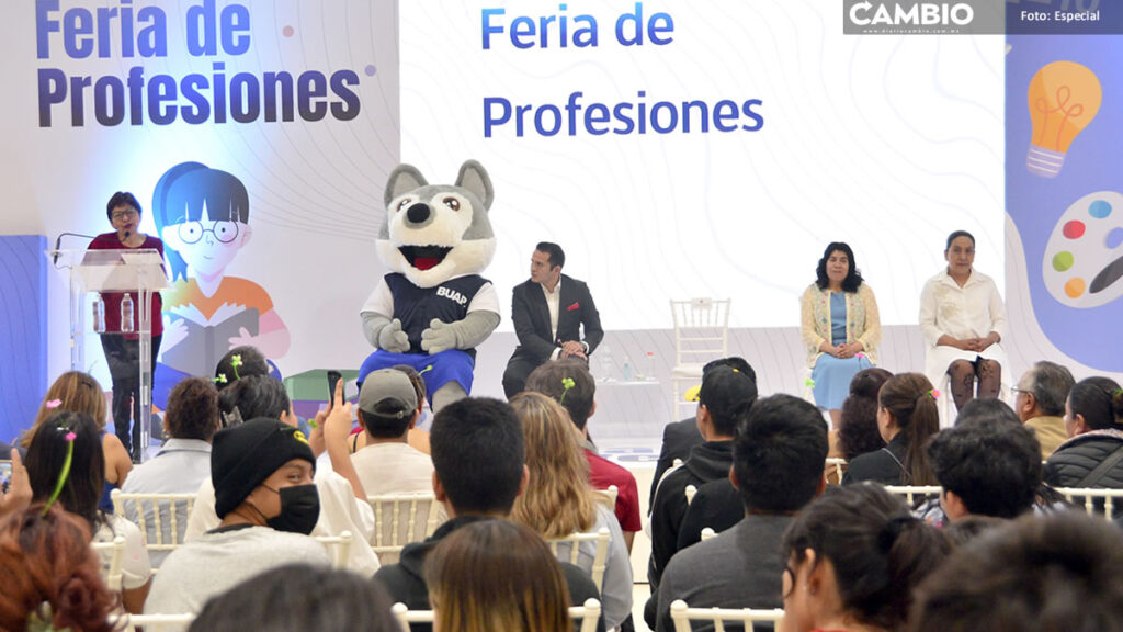 Inaugura Lilia Cedillo Ramírez Feria de Profesiones 2024