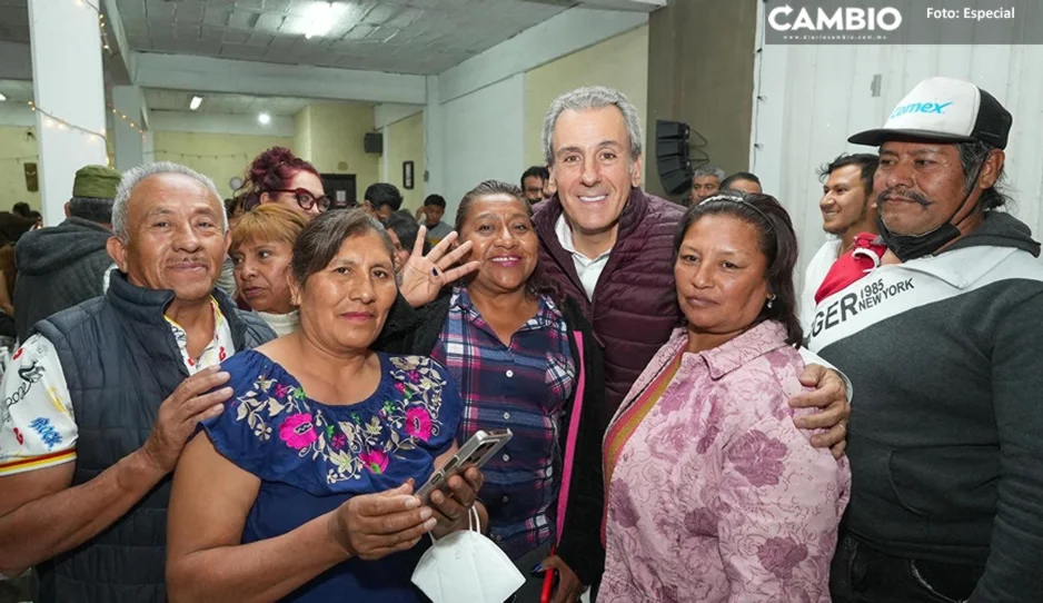 Pepe Chedraui escucha las necesidades de vecinos al sur de la ciudad de Puebla