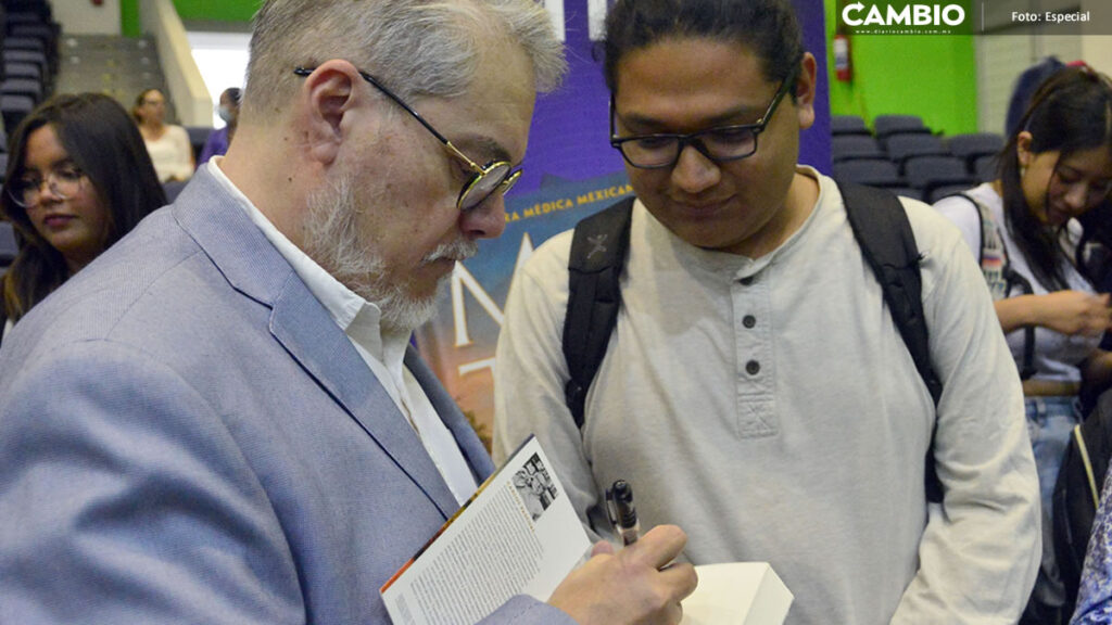 Asiste Lilia Cedillo a la presentación del libro “Matilde” de Carlos Pascual