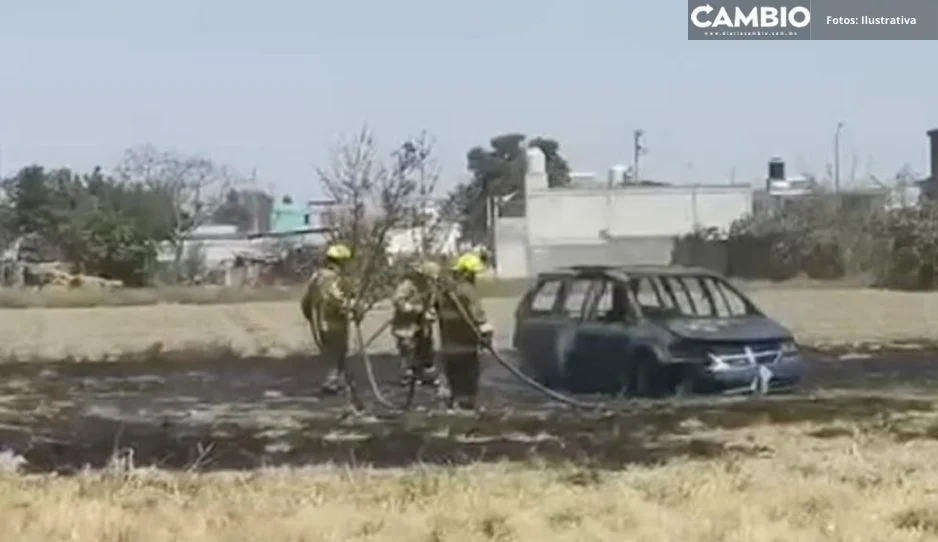 Abandonan y queman camioneta en San Sebastián de Aparicio