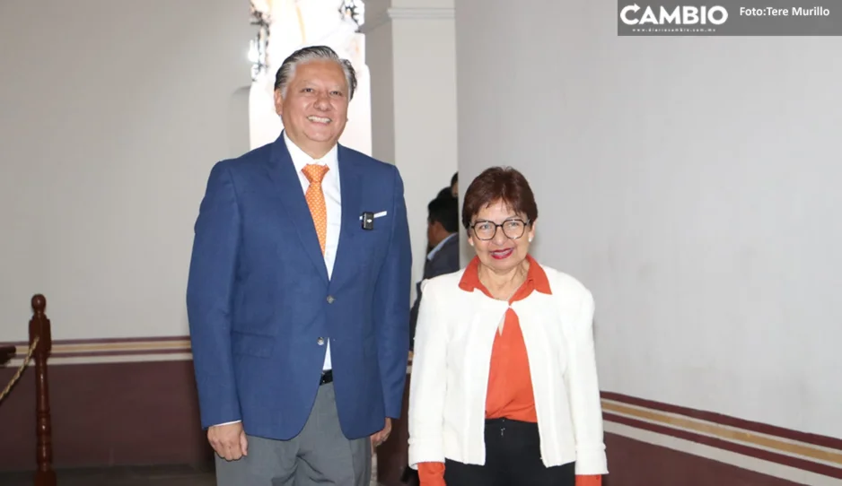 Lilia Cedillo recibe a Fernando Morales: "La BUAP es su casa" (VIDEEO)