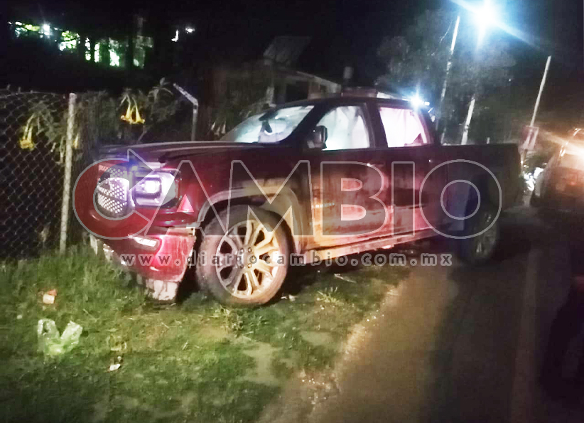 Con unas copas de más, edil de Honey provoca accidente y se da a la fuga