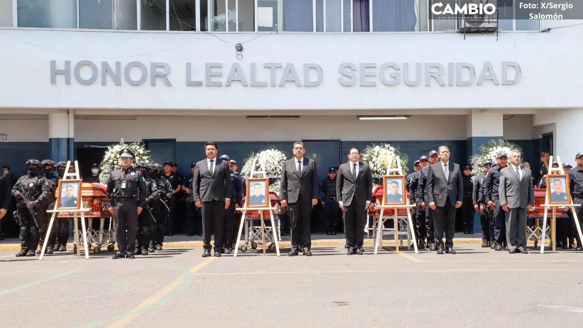 “Este sacrificio no será en vano”: Sergio Salomón promete justicia a familias de policías asesinados en Chignahuapan