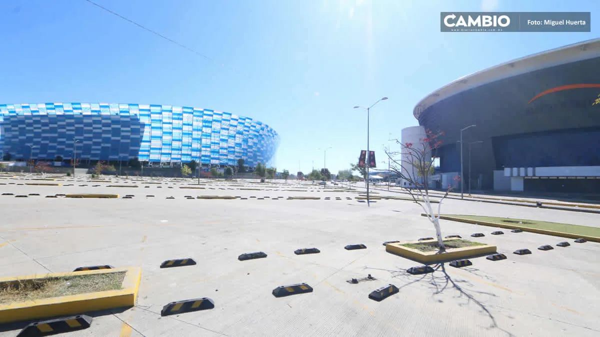 Estacionamientos de los estadios tendrán parquímetros para acabar con la mafia de la 28 de octubre