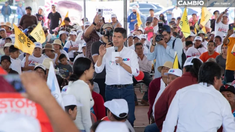 Lalo Rivera promete revisar el relleno sanitario y reactivar el hospital en Acajete