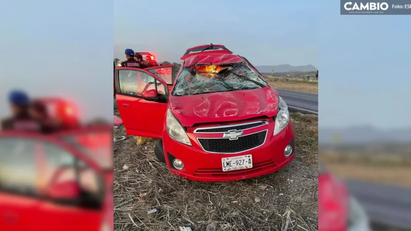 Volcadura de automóvil dejó daños materiales en San Salvador el Seco