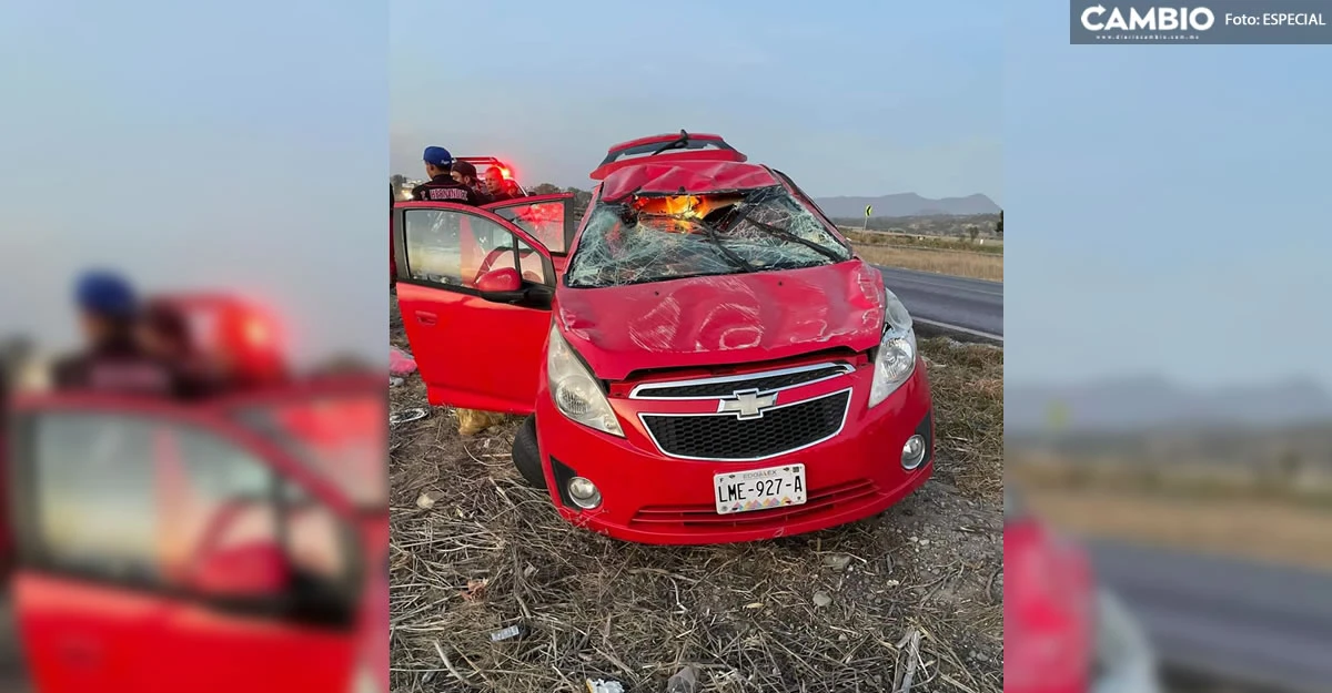 Volcadura de automóvil dejó daños materiales en San Salvador el Seco