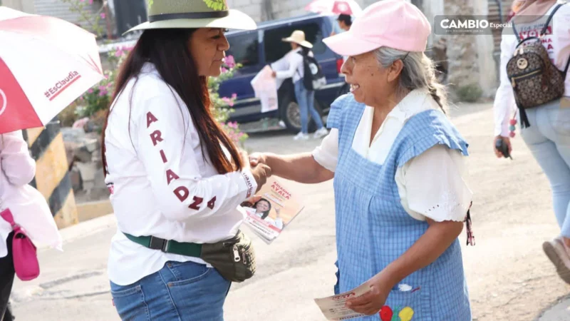 Ariadna Ayala prioriza apoyo a madres solteras con “Caminito de la Escuela”