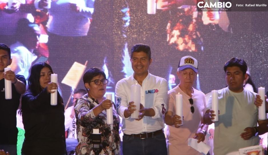 Ante ocho mil personas cierra campaña Lalo Rivera e Inés Saturnino en Tecamachalco
