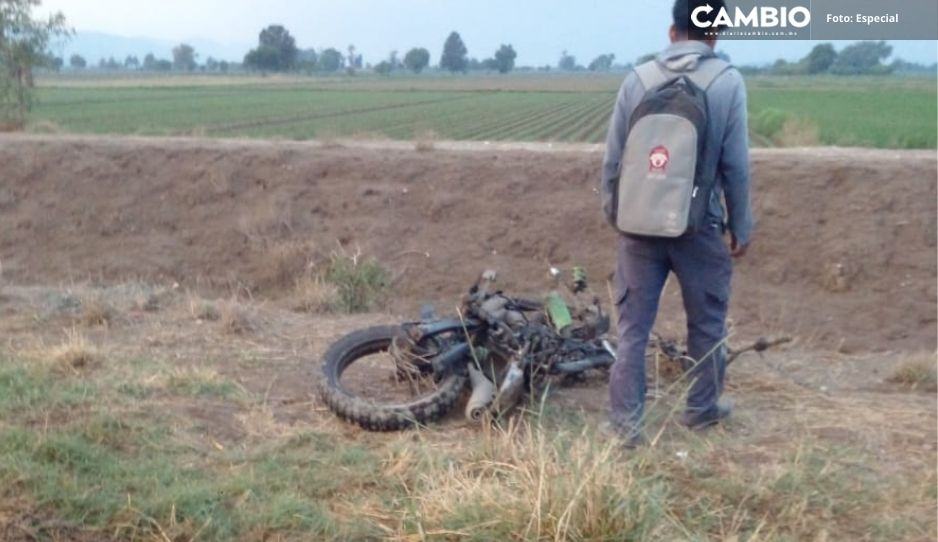 Motociclista muere tras ser atropellado en la Tecamachalco-Xochitlán