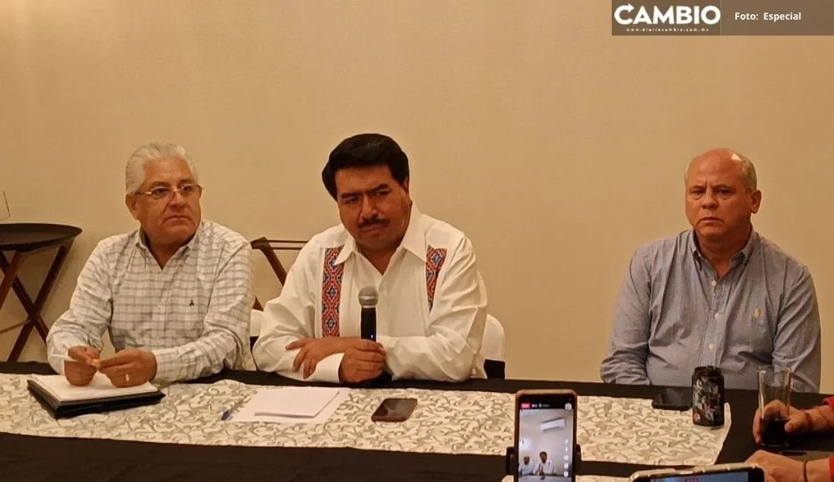 Autoridades estatales atienden llamado de empresarios en Tehuacán; logran acuerdo de seguridad (VIDEO)