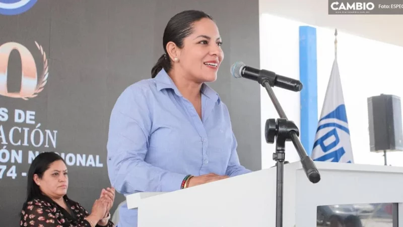 Lupita Cuautle encabezó el 50 aniversario de la fundación del PAN en Cholula