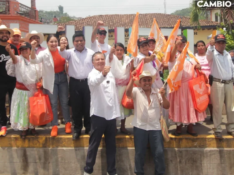 Fer Morales promete arreglar carreteras y vialidades de Huehuetla