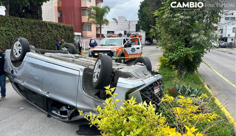 Fuerte accidente en Circuito Juan Pablo II deja tres lesionados; dos de gravedad