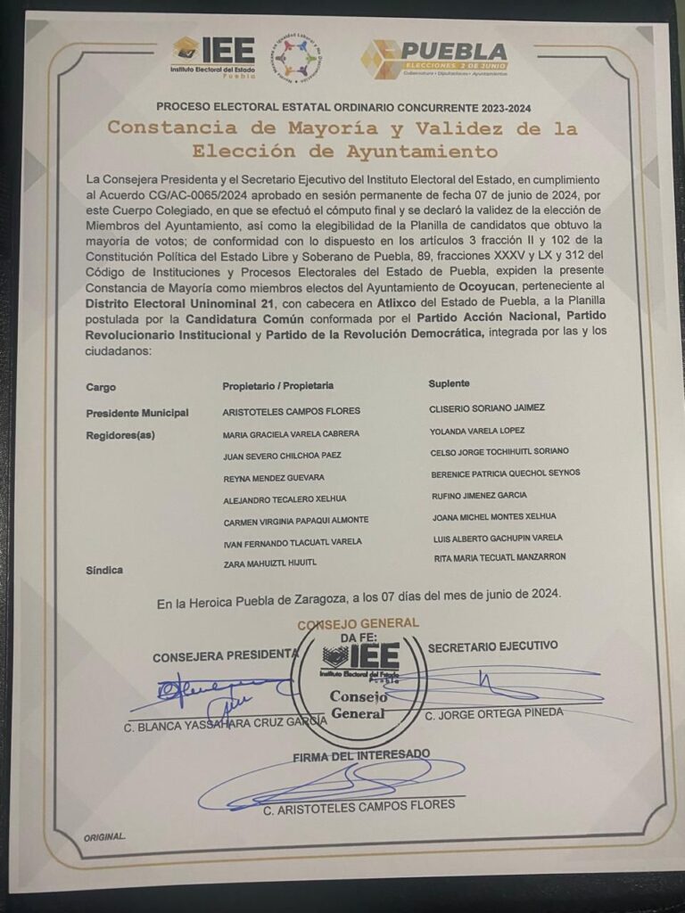 Recibe Aristóteles Campos del PRIANRD constancia como alcalde electo de Ocoyucan