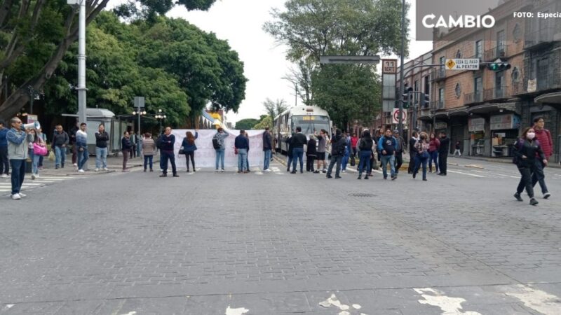 ¡Caos vial! Menifestación de comerciantes desquicia el tráfico sobre el Paseo Bravo